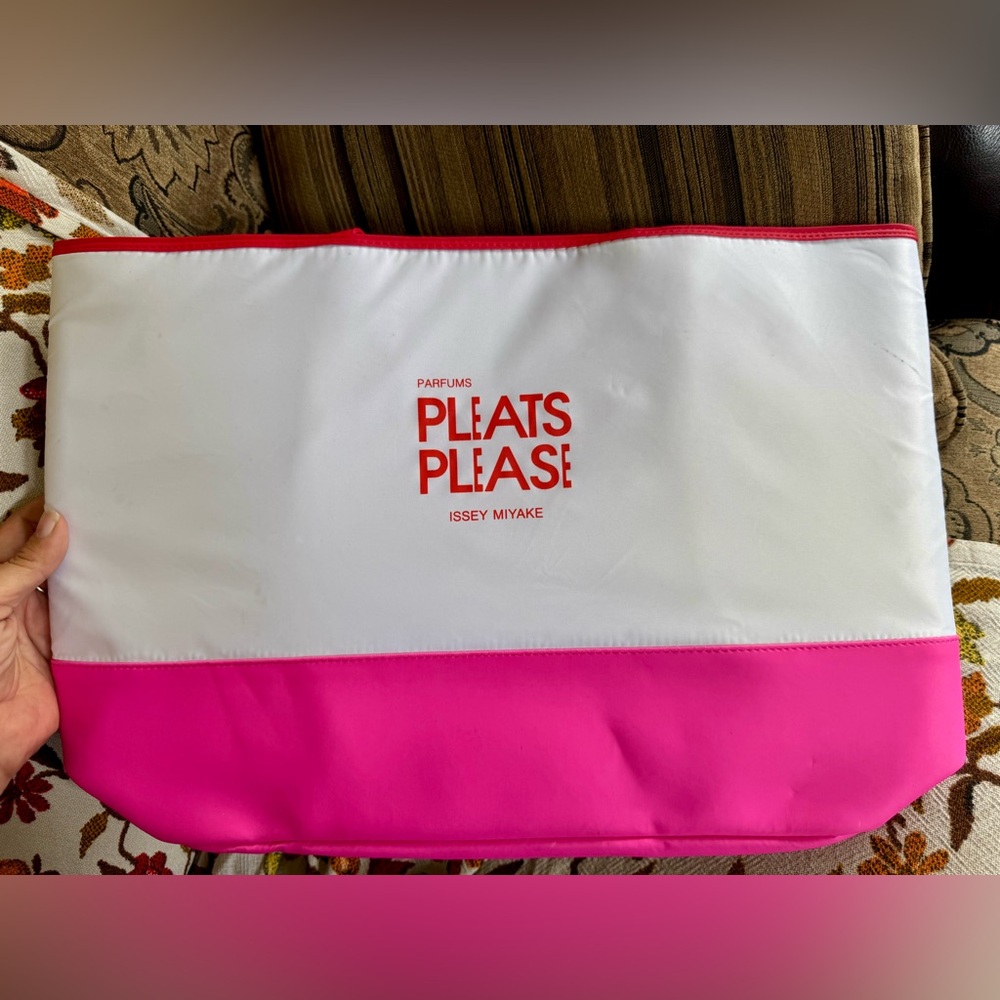 Issey Miyake Pink and White Insulated Tote Bag